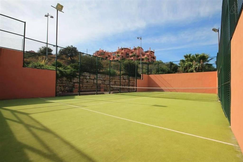 Luxury Apartment With Sea Views, Golf, Gym, Spa, 7 Pools Ojen Ngoại thất bức ảnh